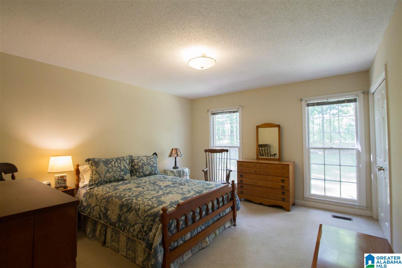 4201 South Shades Crest Road Birmingham, AL 35244 - Photo 35 of 50
