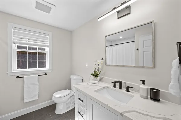 $825,000 | 8 Virginia Avenue, Sutton, MA 01590