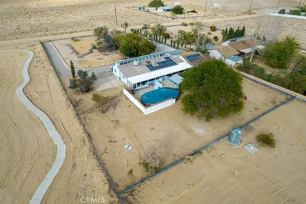 $3,300 | 65585 4th Street South, Joshua Tree, CA 92252