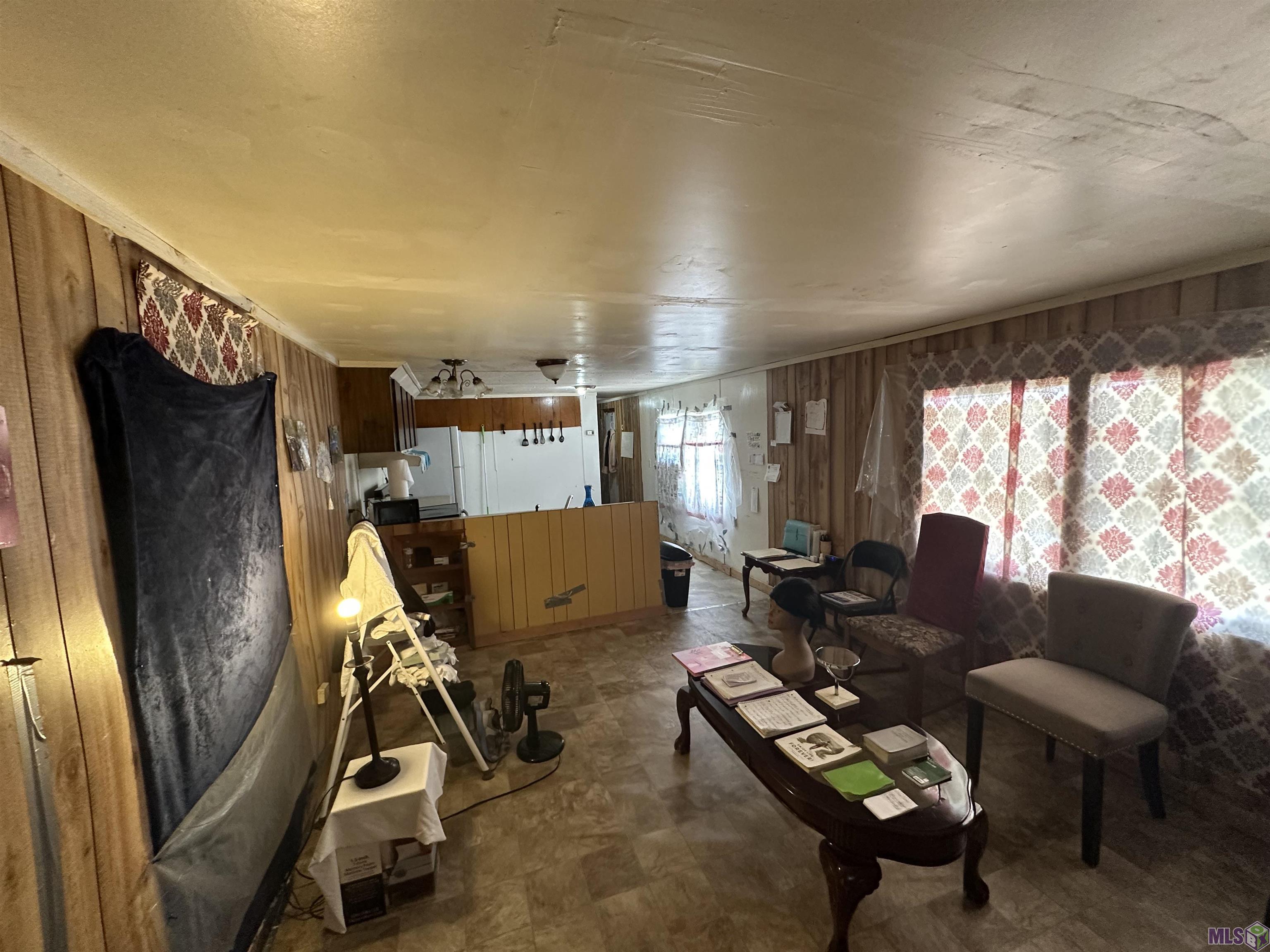 12398 Mary Road New Roads, LA 70760 - Photo 14 of 24 12396 Living Room