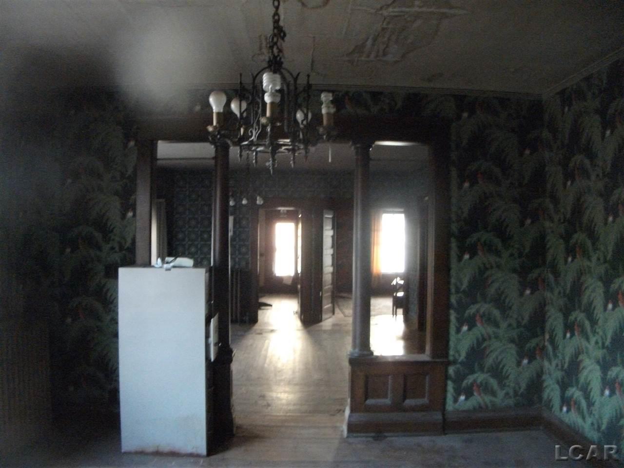 8372 Clinton Macon Road Clinton, MI 49236 - Photo 8 of 12 31283030-9.JPG