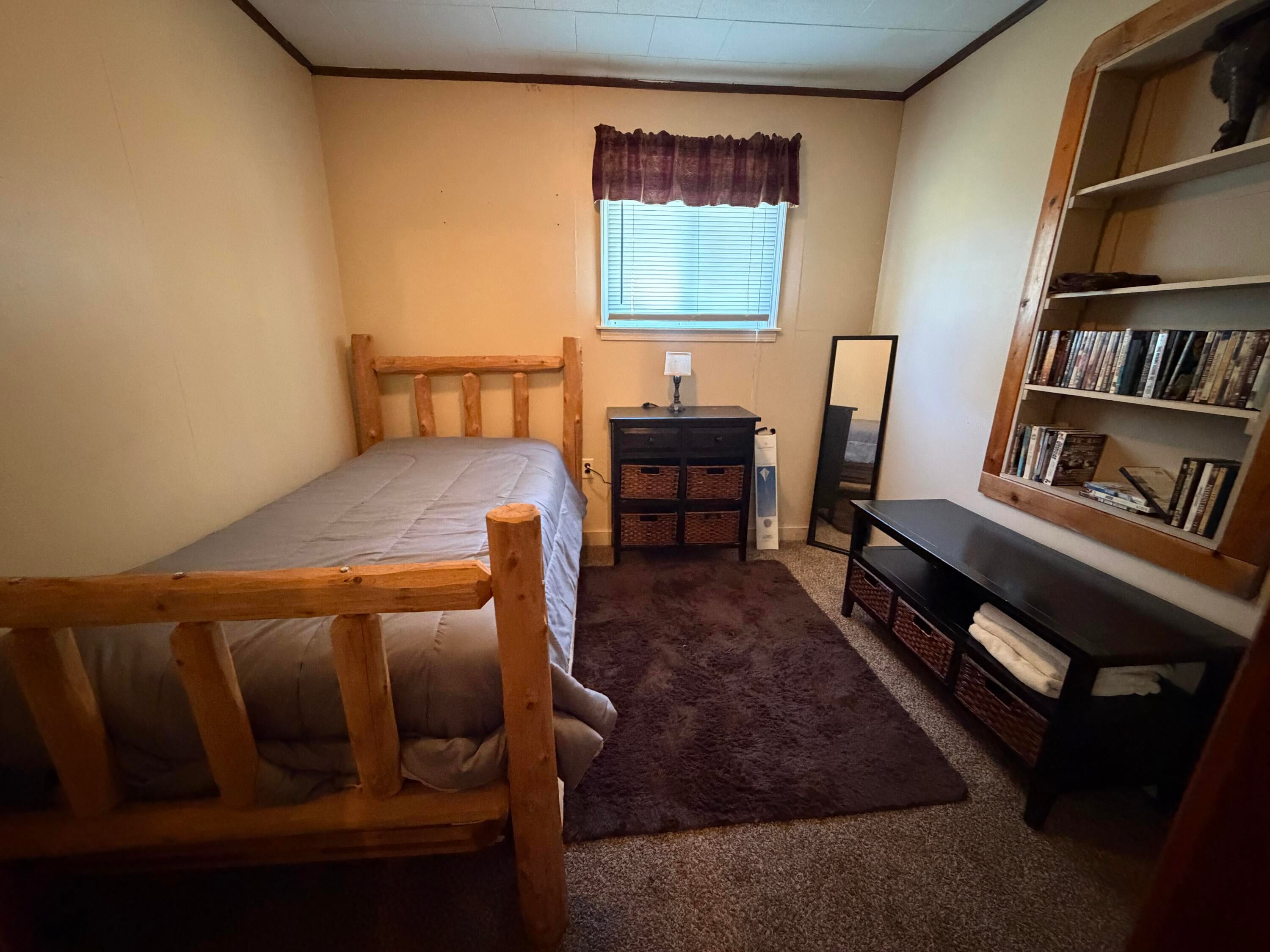 7819 Meridian Line Road Johannesburg, MI 49751 - Photo 5 of 11 Gallery Image 5