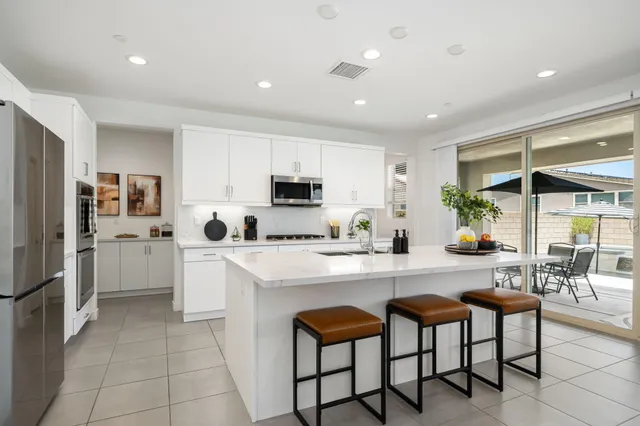 $999,000 | 35848 Cannon Drive, Palm Desert, CA 92211