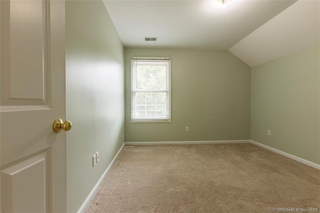 4 Reggie Way, Unit D Broad Brook, CT 06016 - Photo 13 of 20