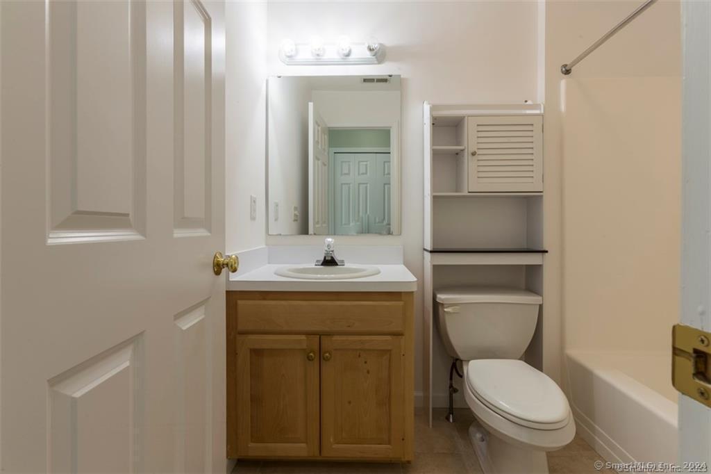 4 Reggie Way, Unit D Broad Brook, CT 06016 - Photo 15 of 20