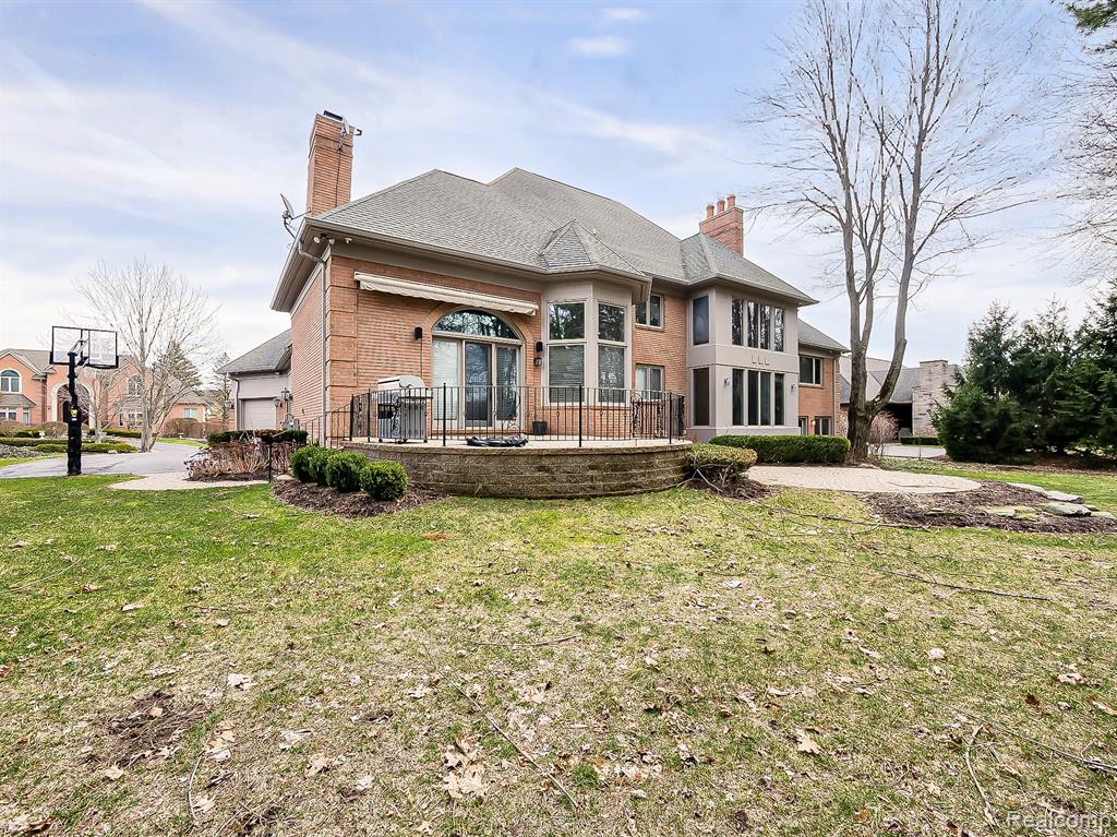 3586 Walnut Brook Drive Rochester Hills, MI 48309 - Photo 73 of 82