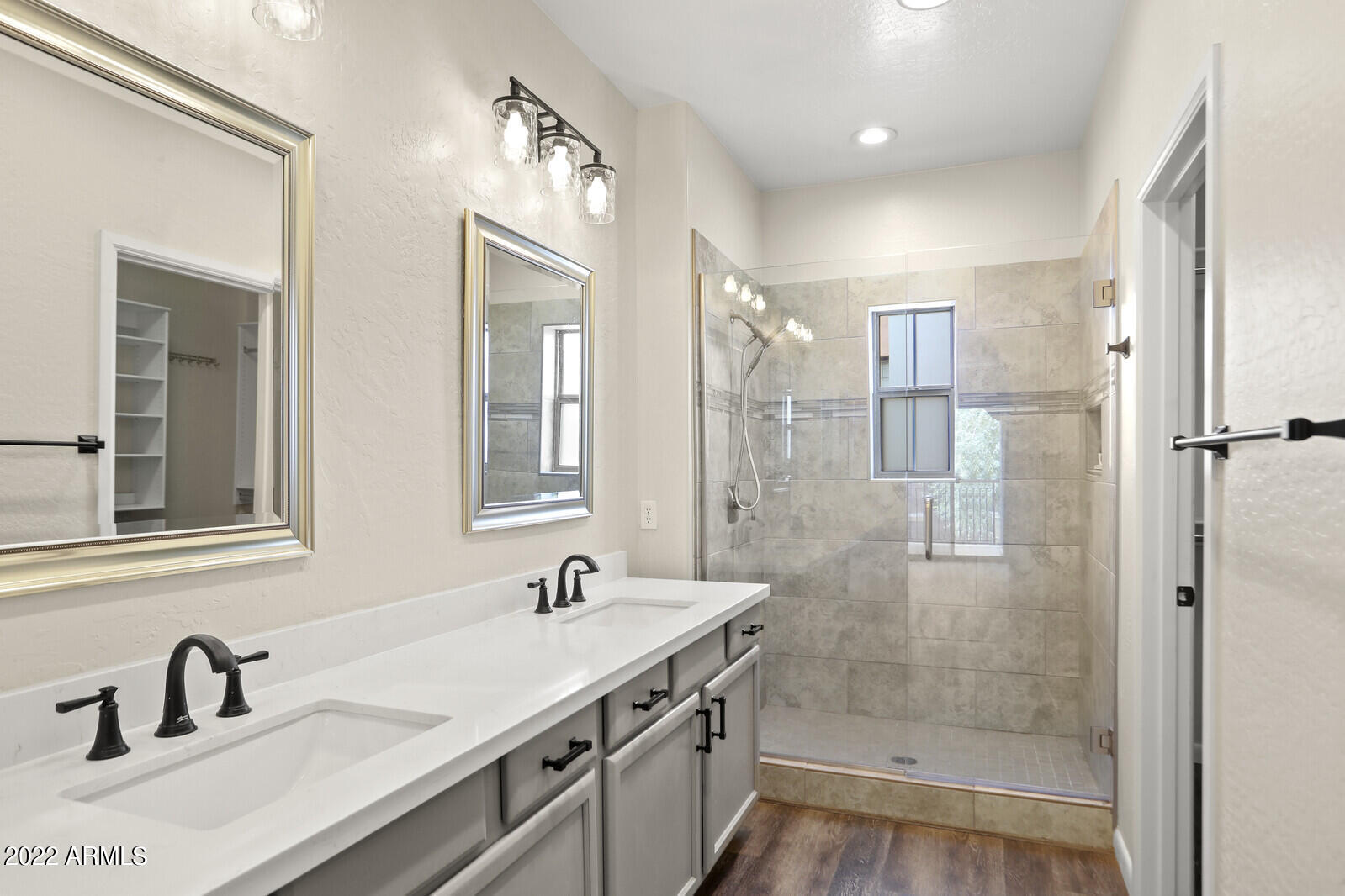 3935 East Rough Rider Road, Unit 1108 Phoenix, AZ 85050 - Photo 11 of 46 Master Bath