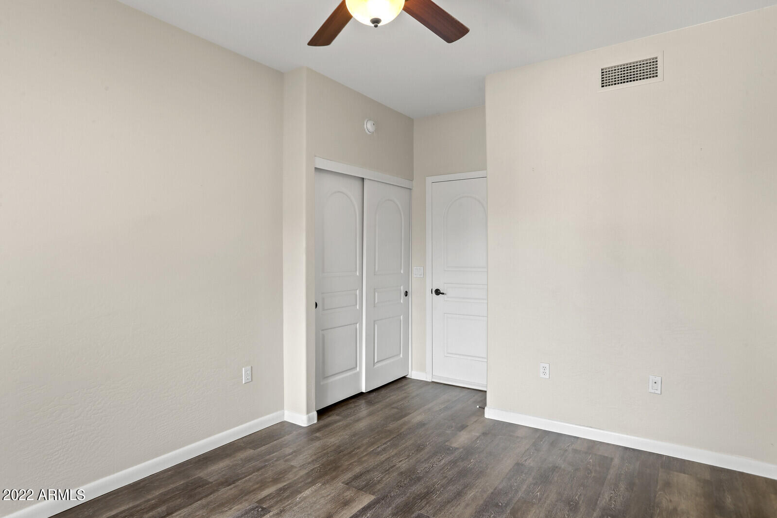 3935 East Rough Rider Road, Unit 1108 Phoenix, AZ 85050 - Photo 14 of 46 Guest Bedroom