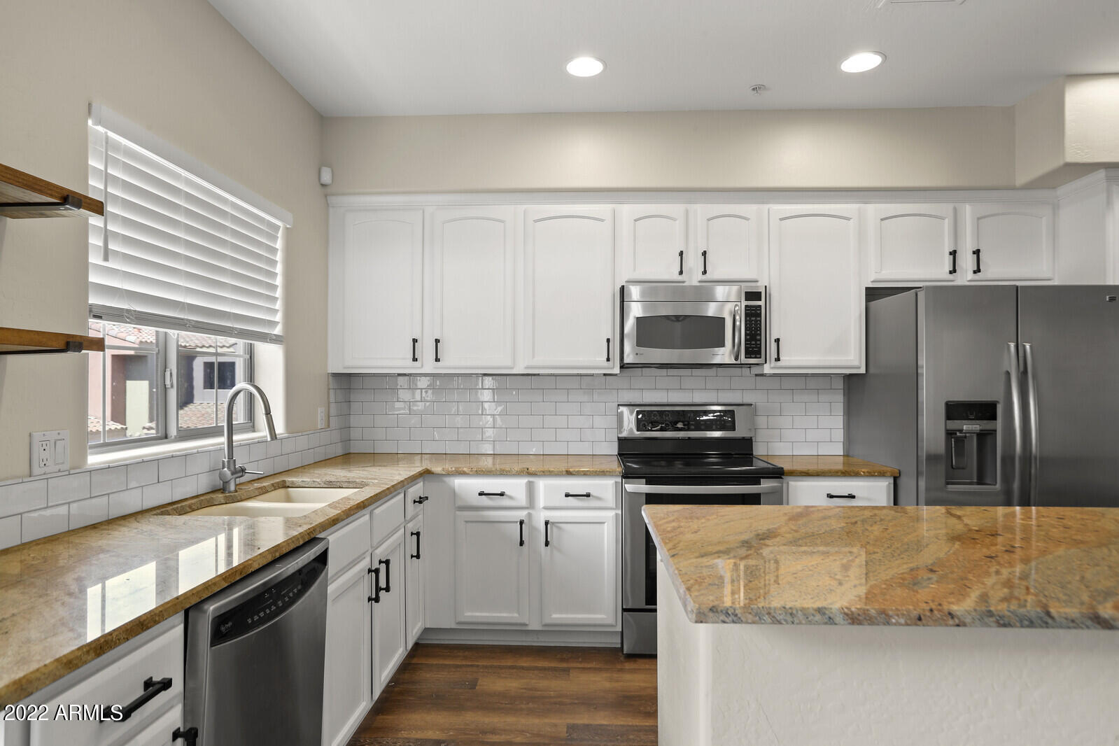 3935 East Rough Rider Road, Unit 1108 Phoenix, AZ 85050 - Photo 4 of 46 Kitchen