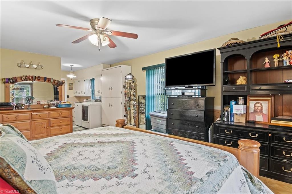 1205 Forrest Street High Point, NC 27262 - Photo 21 of 34 Gallery Image 21