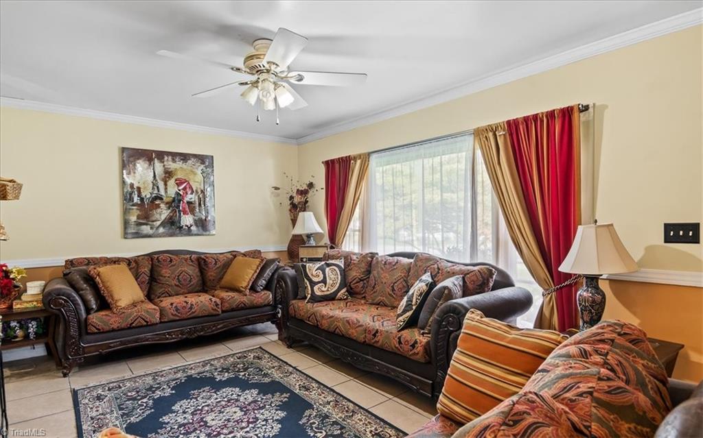 1205 Forrest Street High Point, NC 27262 - Photo 7 of 34 Gallery Image 7