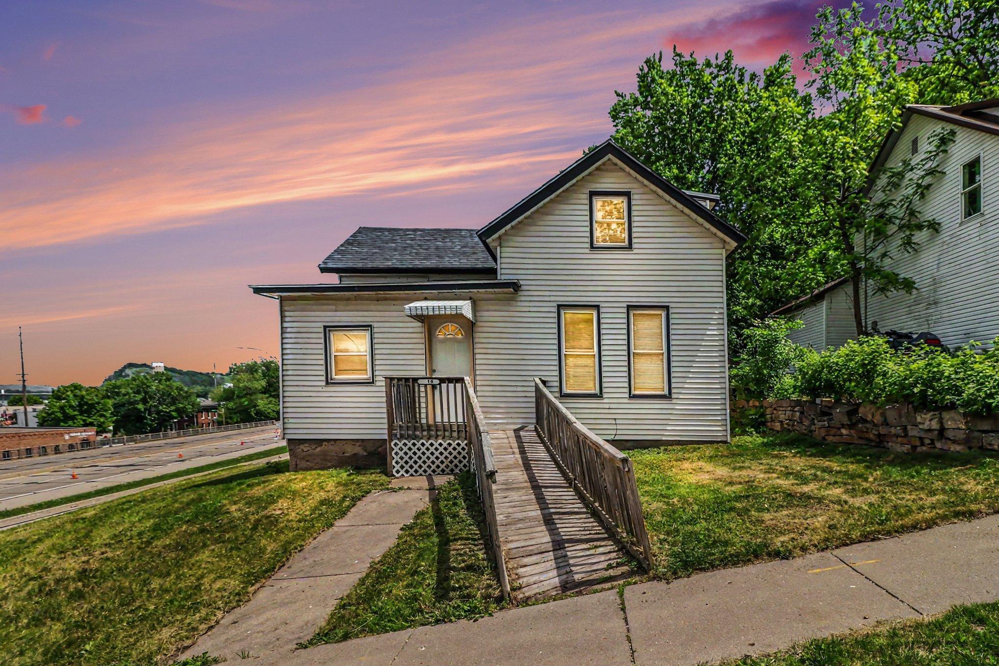 319 Buchanan Street Red Wing, MN 55066 - Photo 24 of 27