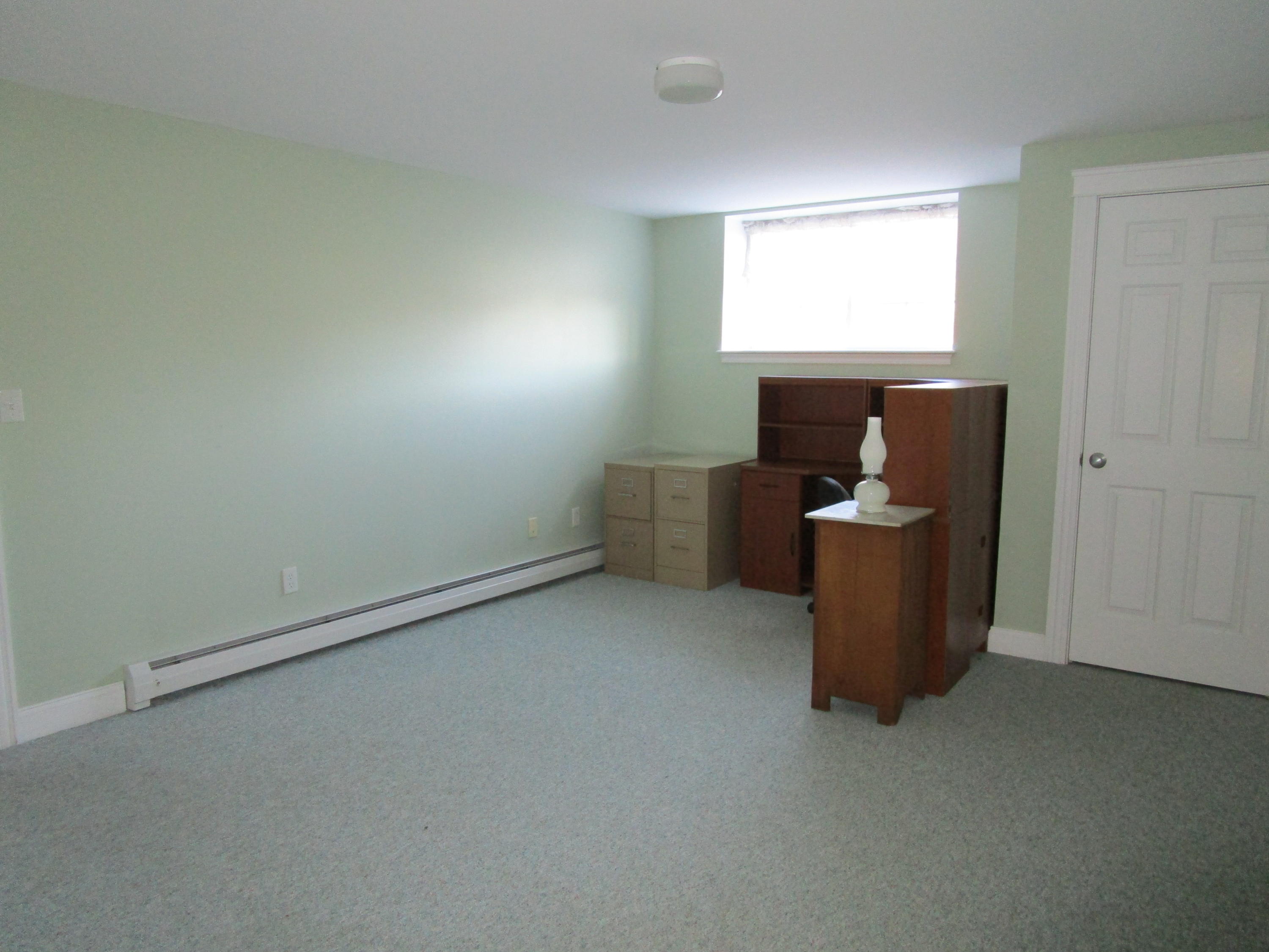 178 Gould Road Biddeford, ME 04005 - Photo 11 of 19 2018-11-12 02.11.05