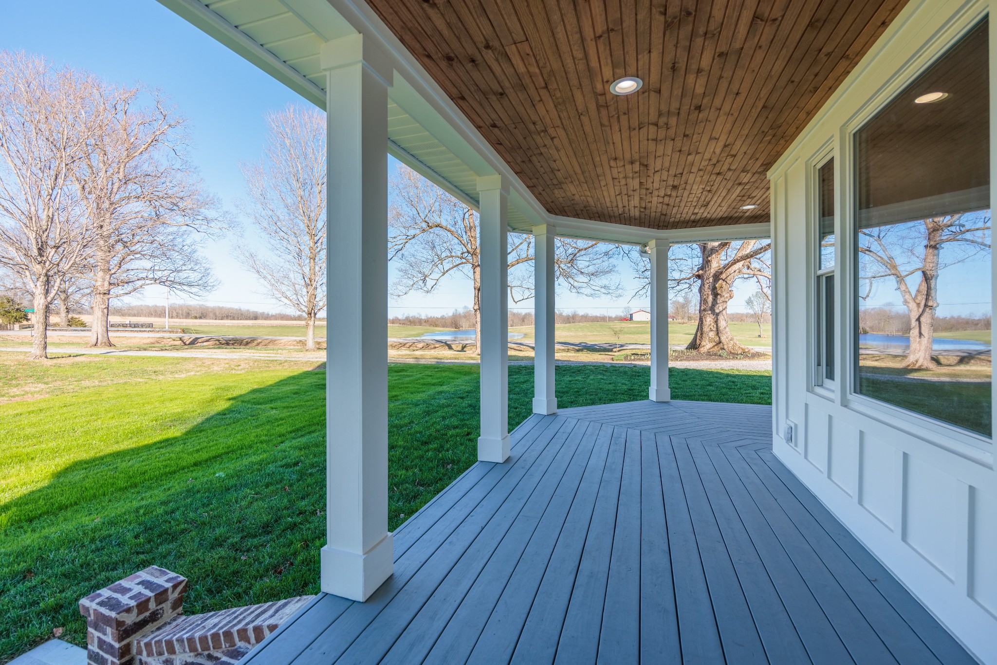 7776 Lampley Road Primm Springs, TN 38476 - Photo 15 of 50 a view of an entryway with wooden floor
