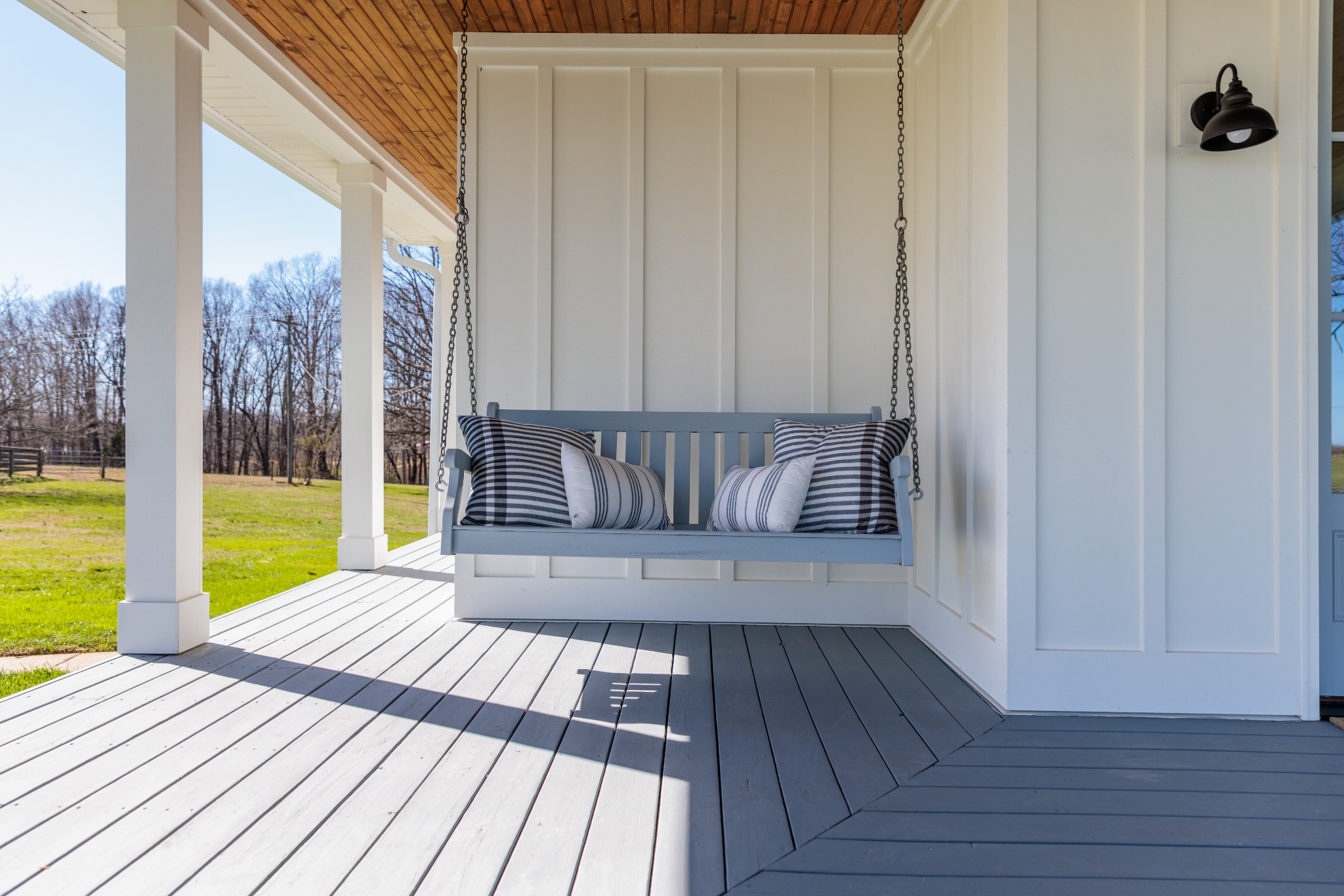 7776 Lampley Road Primm Springs, TN 38476 - Photo 39 of 50 a view of balcony with lounge area