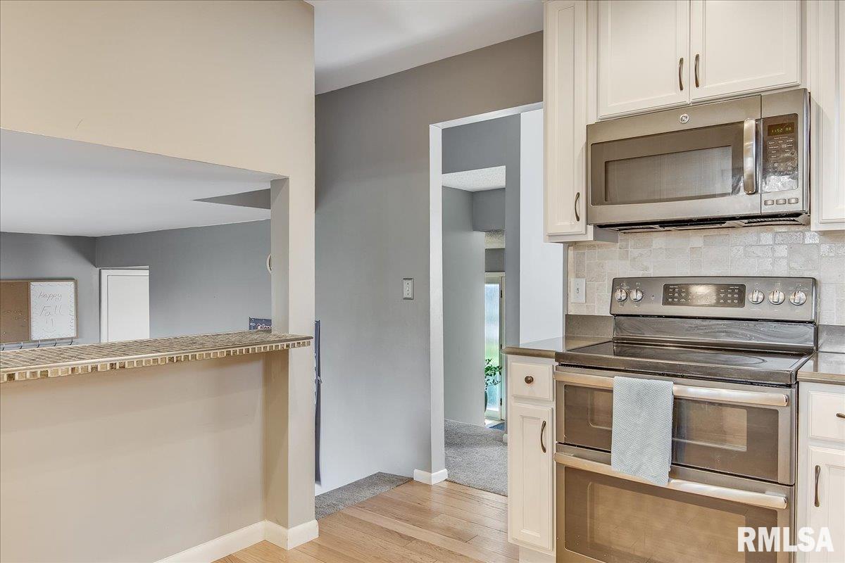 51 Woods Mill Road Sherman, IL 62684 - Photo 14 of 35 Gallery Image 14