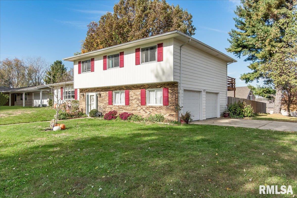51 Woods Mill Road Sherman, IL 62684 - Photo 3 of 35 Gallery Image 3