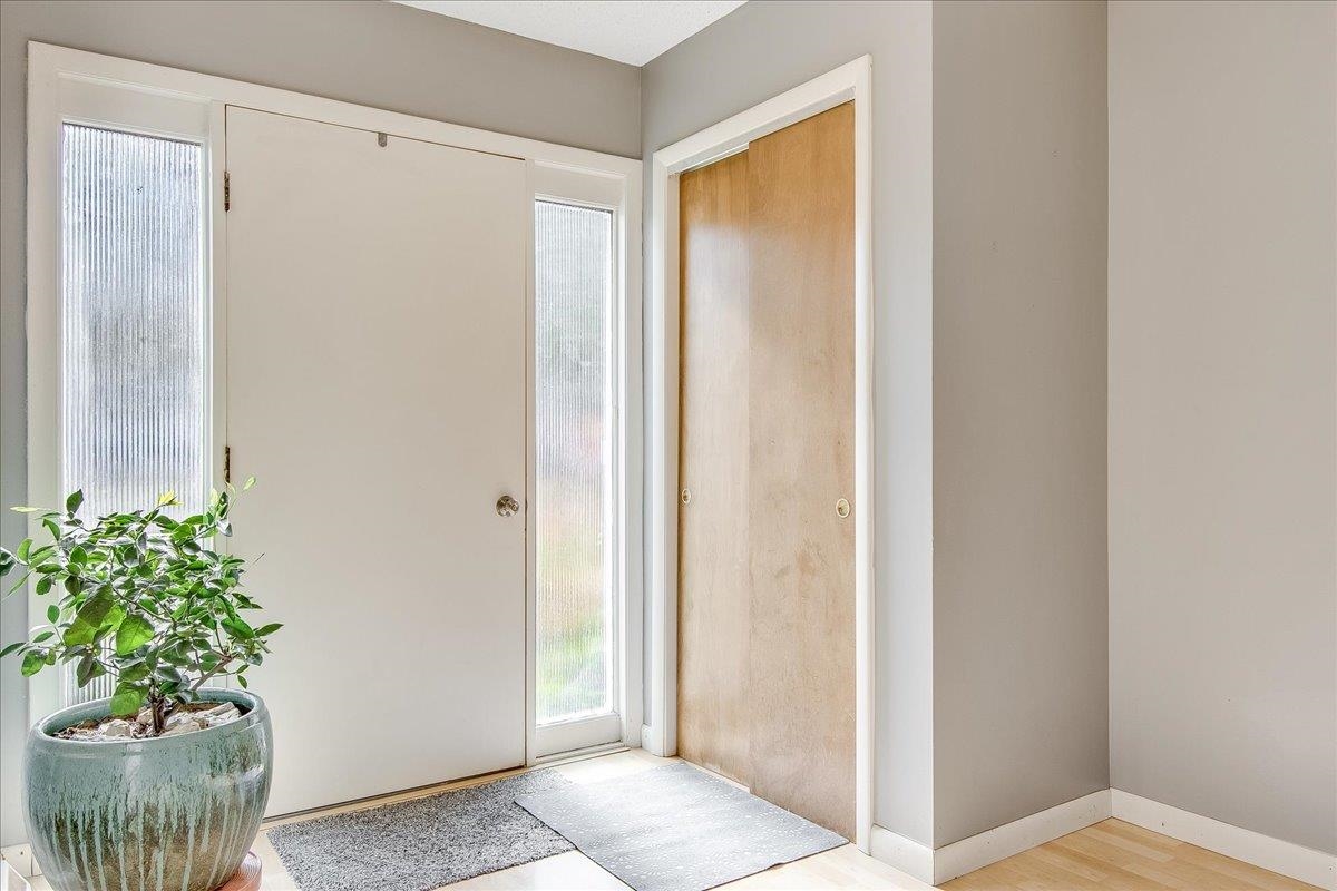 51 Woods Mill Road Sherman, IL 62684 - Photo 4 of 35 Gallery Image 4