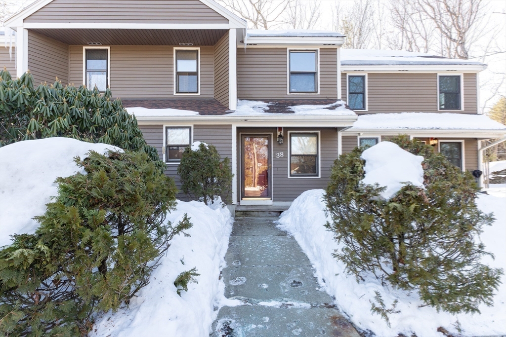 38 Drake Road, Unit 38 Fitchburg, MA 01420 - Photo 30 of 31 a front view of a house with garden