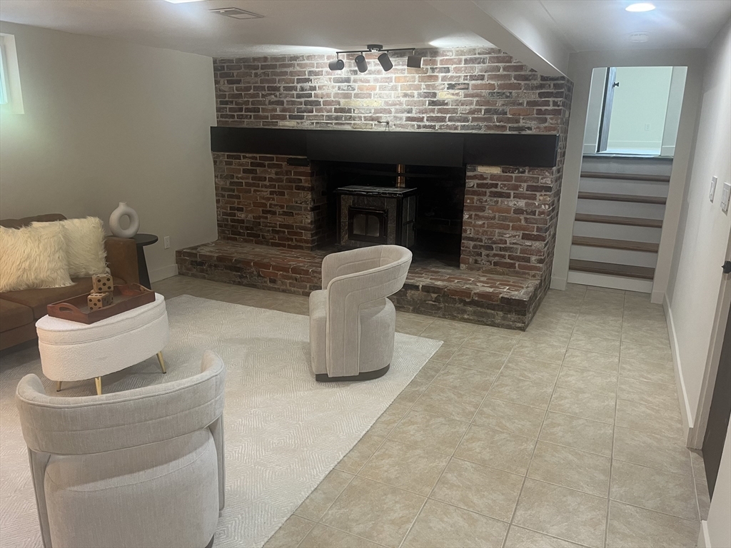 411 Hill Road Boxborough, MA 01719 - Photo 24 of 28 Gallery Image 24