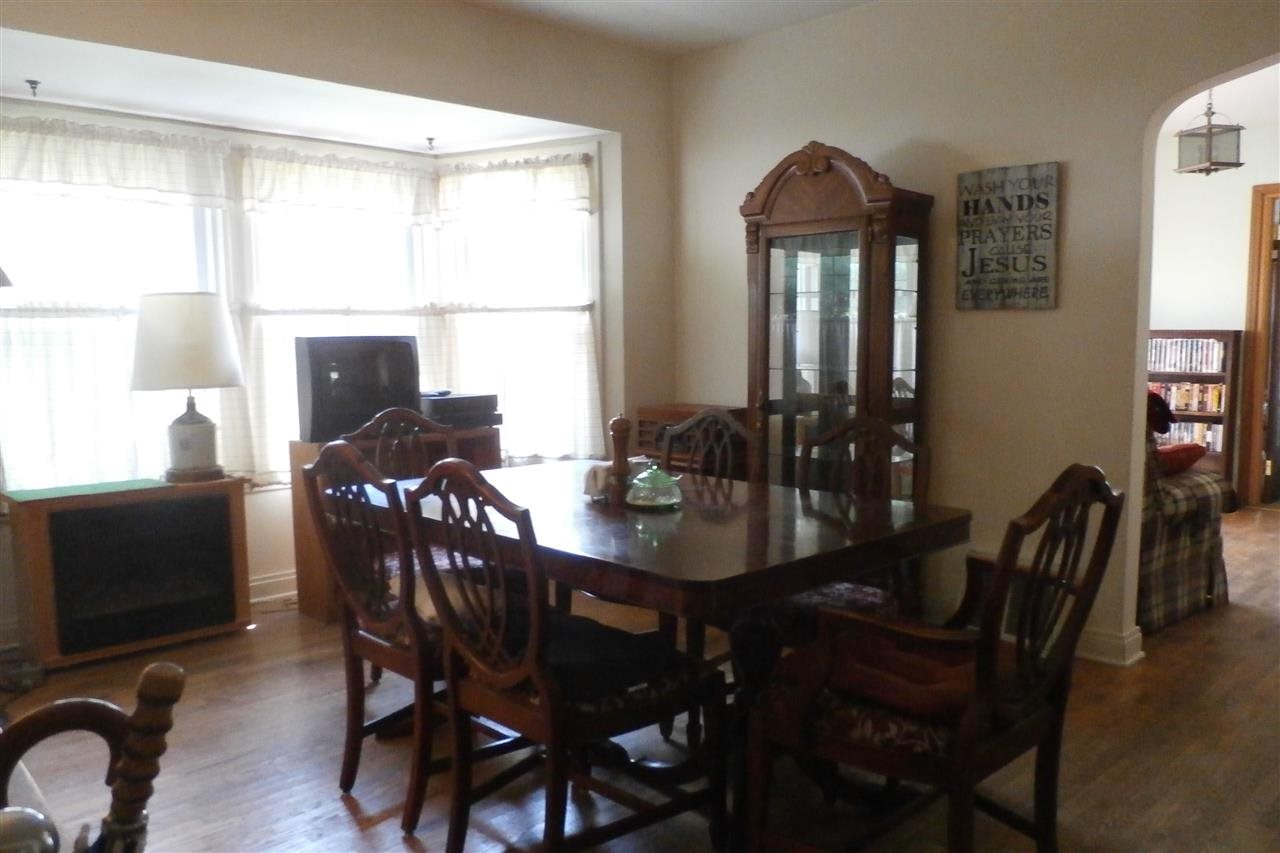 6608 Old State Road Evansville, IN 47710 - Photo 3 of 19 Gallery Image 3