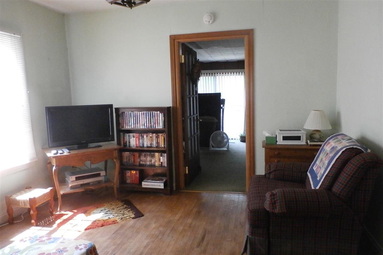 6608 Old State Road Evansville, IN 47710 - Photo 7 of 19 Gallery Image 7