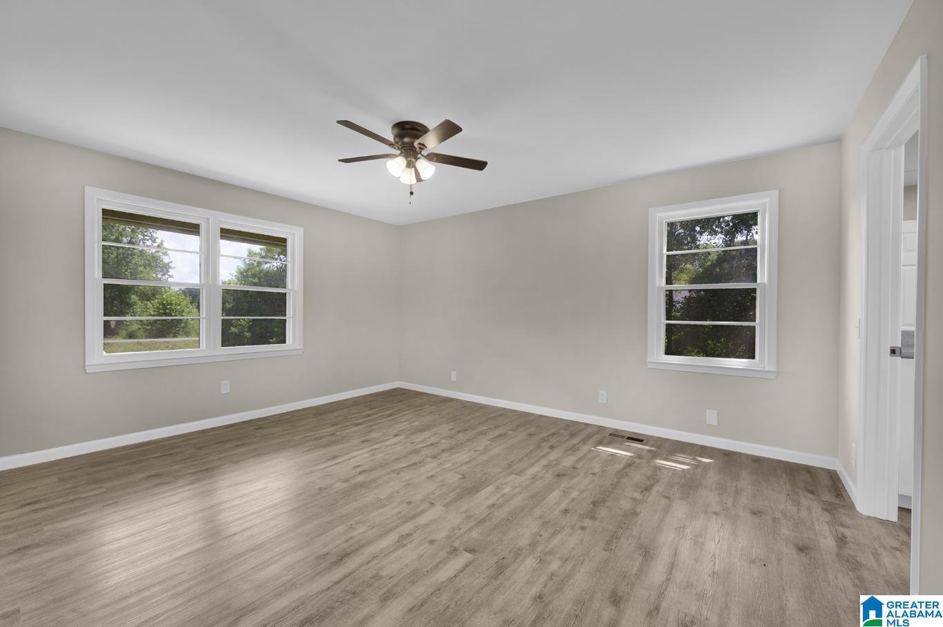 301 West Ridgewood Road Jasper, AL 35504 - Photo 18 of 33