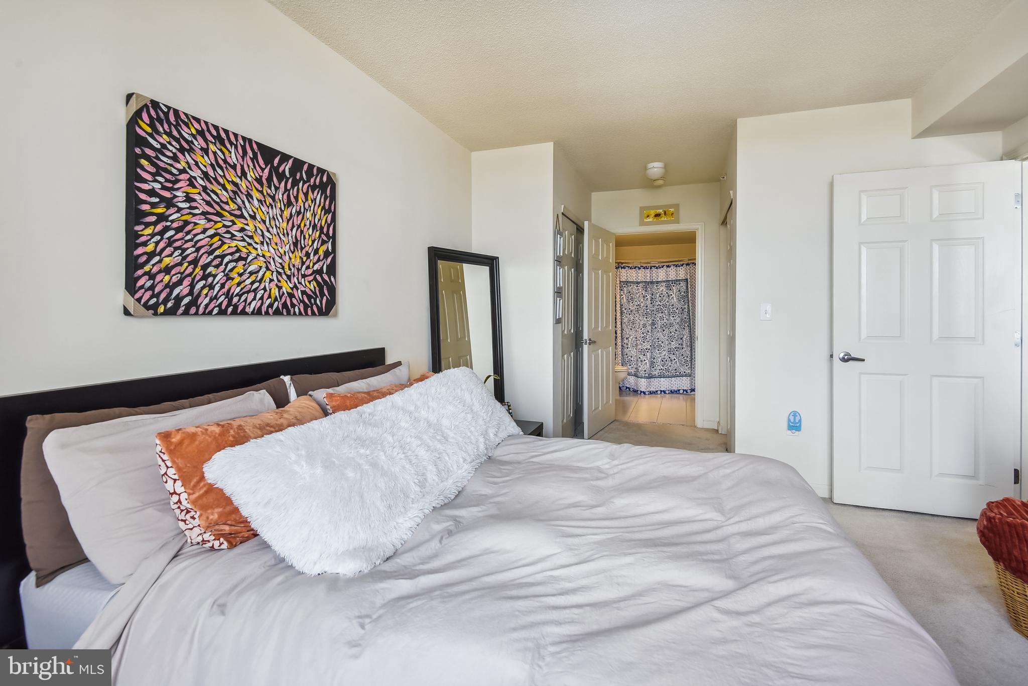 2726 Gallows Road, Unit 1113 Vienna, VA 22180 - Photo 25 of 91