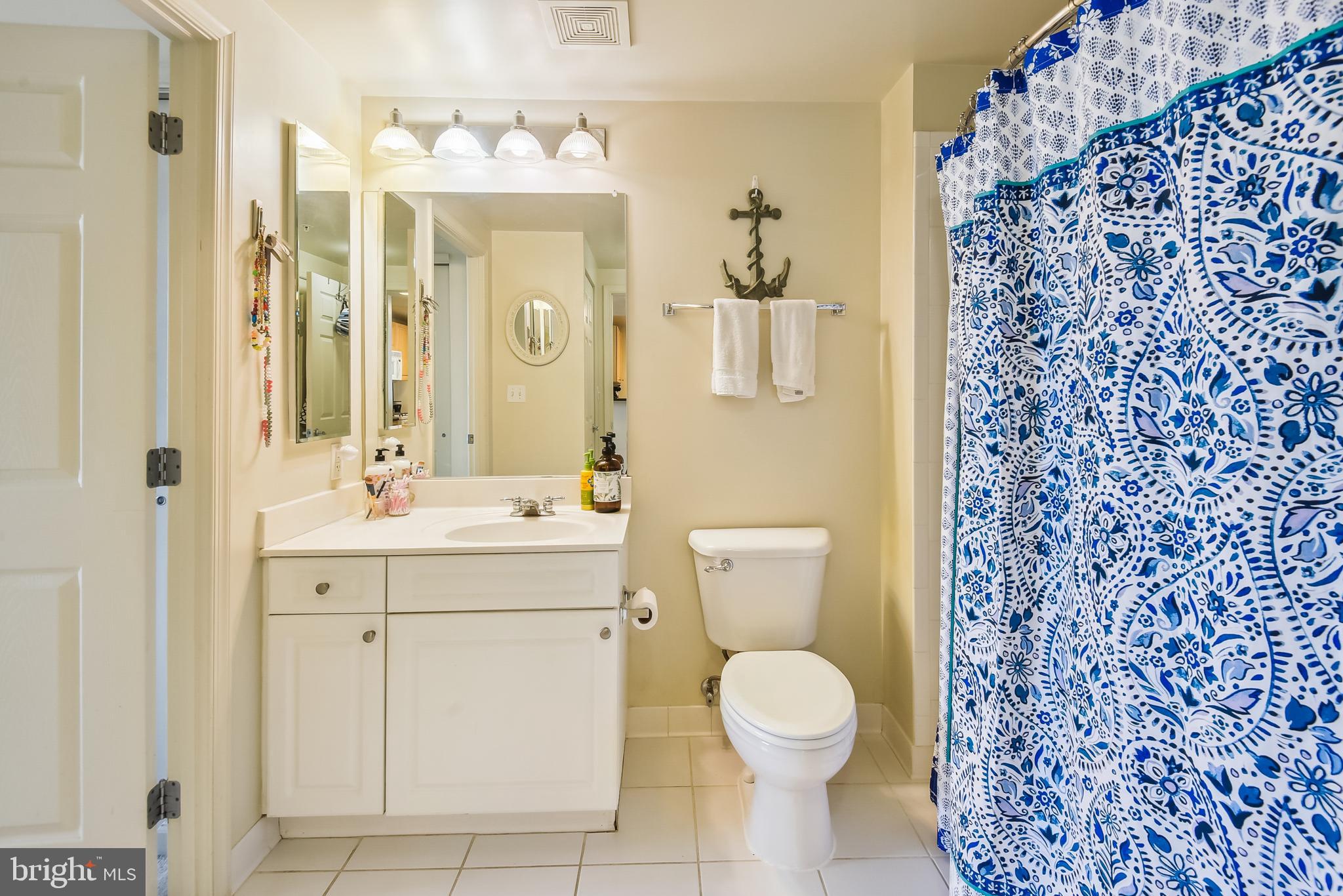 2726 Gallows Road, Unit 1113 Vienna, VA 22180 - Photo 28 of 91