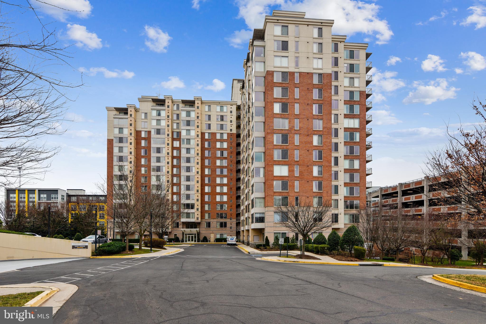 2726 Gallows Road, Unit 1113 Vienna, VA 22180 - Photo 3 of 91