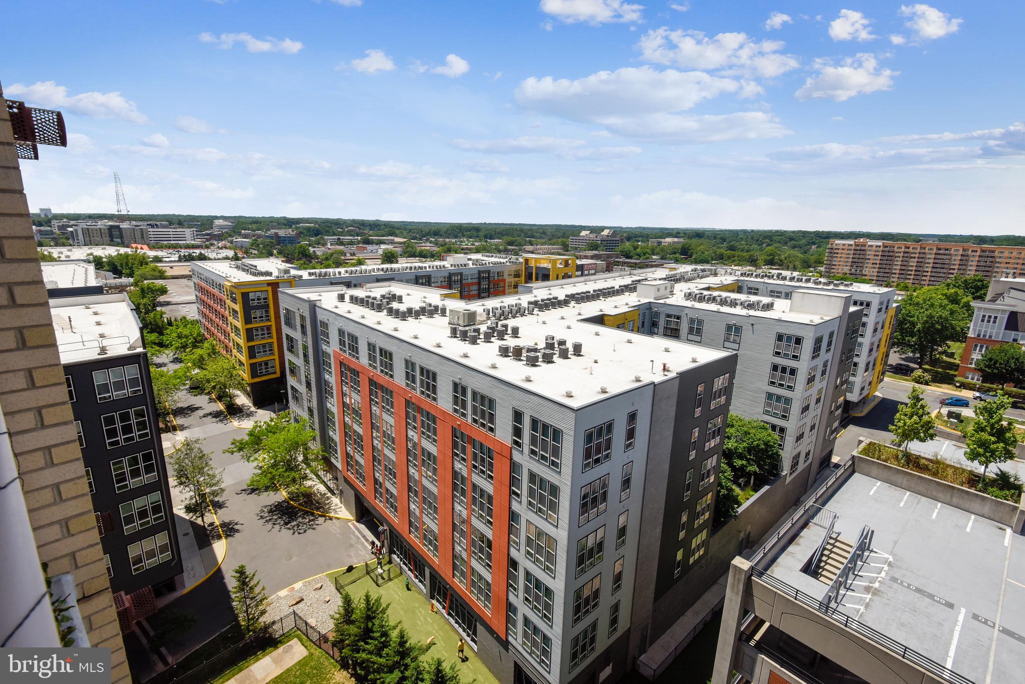 2726 Gallows Road, Unit 1113 Vienna, VA 22180 - Photo 32 of 91