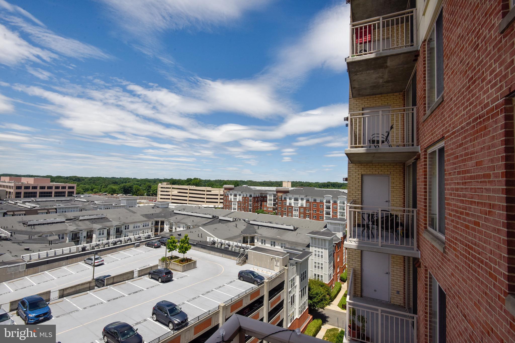 2726 Gallows Road, Unit 1113 Vienna, VA 22180 - Photo 37 of 91