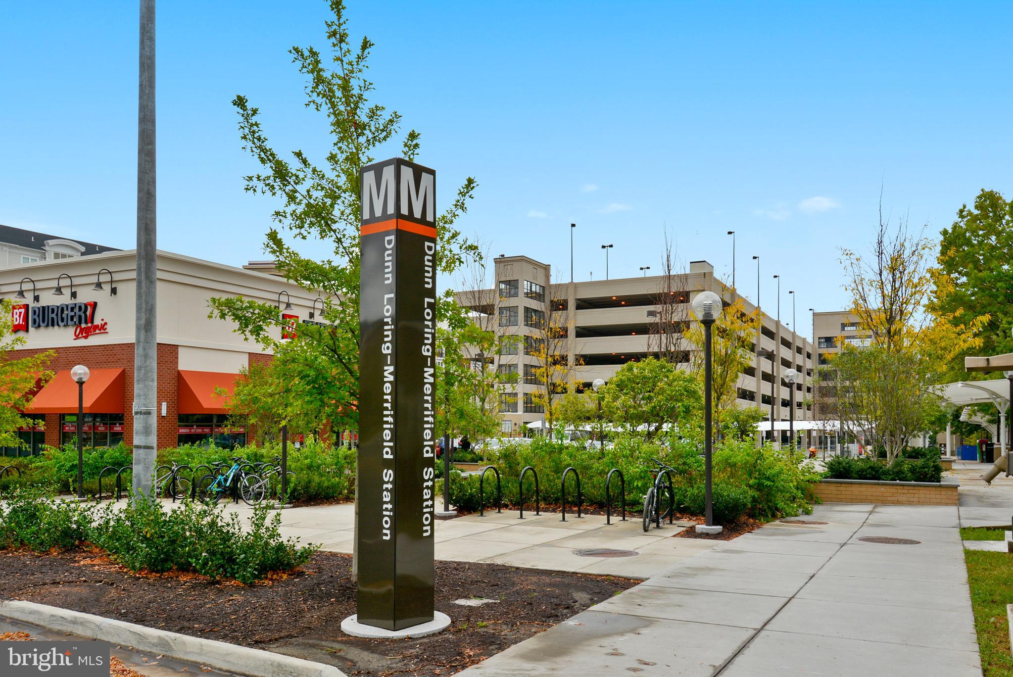 2726 Gallows Road, Unit 1113 Vienna, VA 22180 - Photo 51 of 91