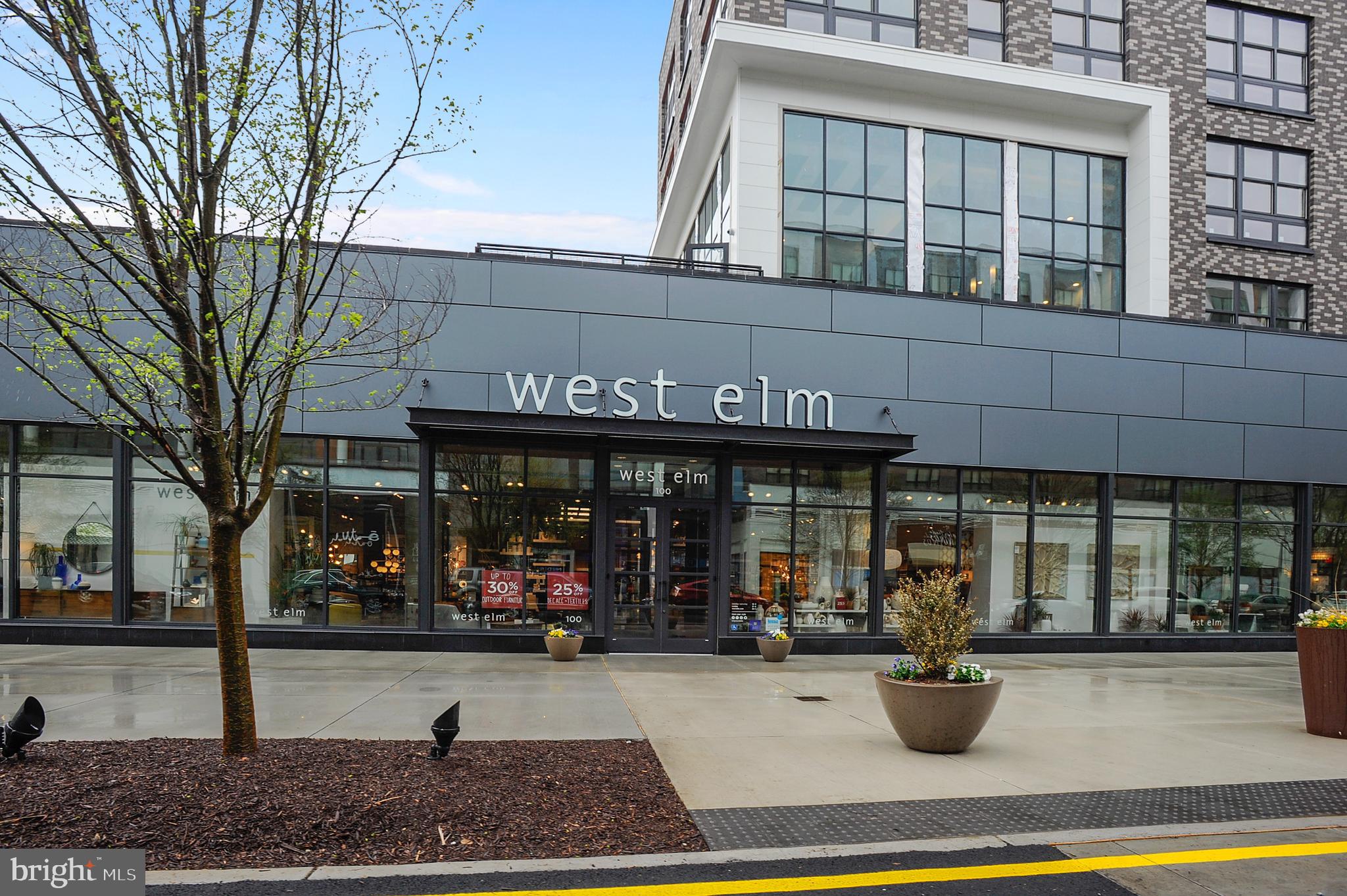 2726 Gallows Road, Unit 1113 Vienna, VA 22180 - Photo 57 of 91