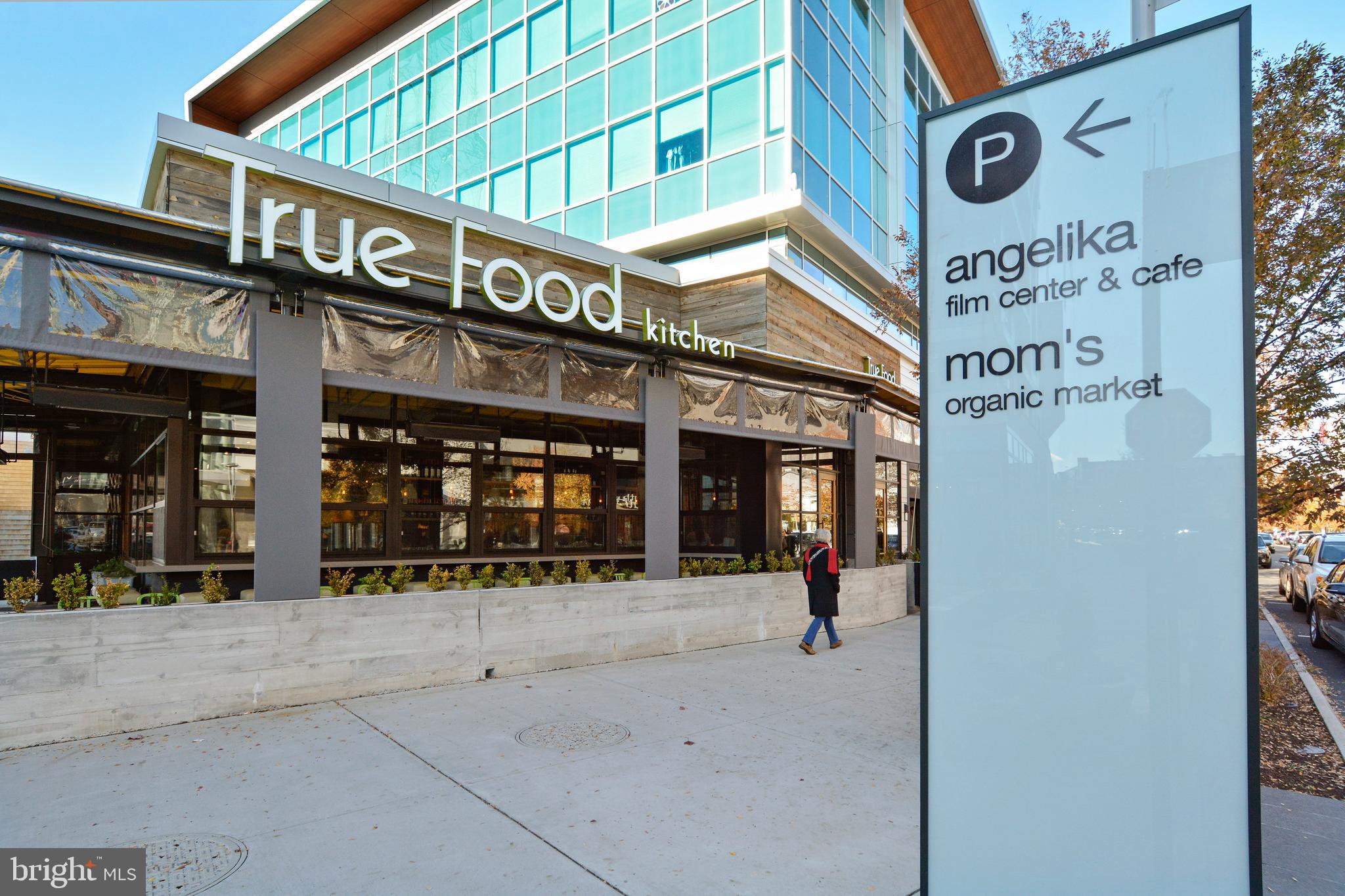 2726 Gallows Road, Unit 1113 Vienna, VA 22180 - Photo 75 of 91