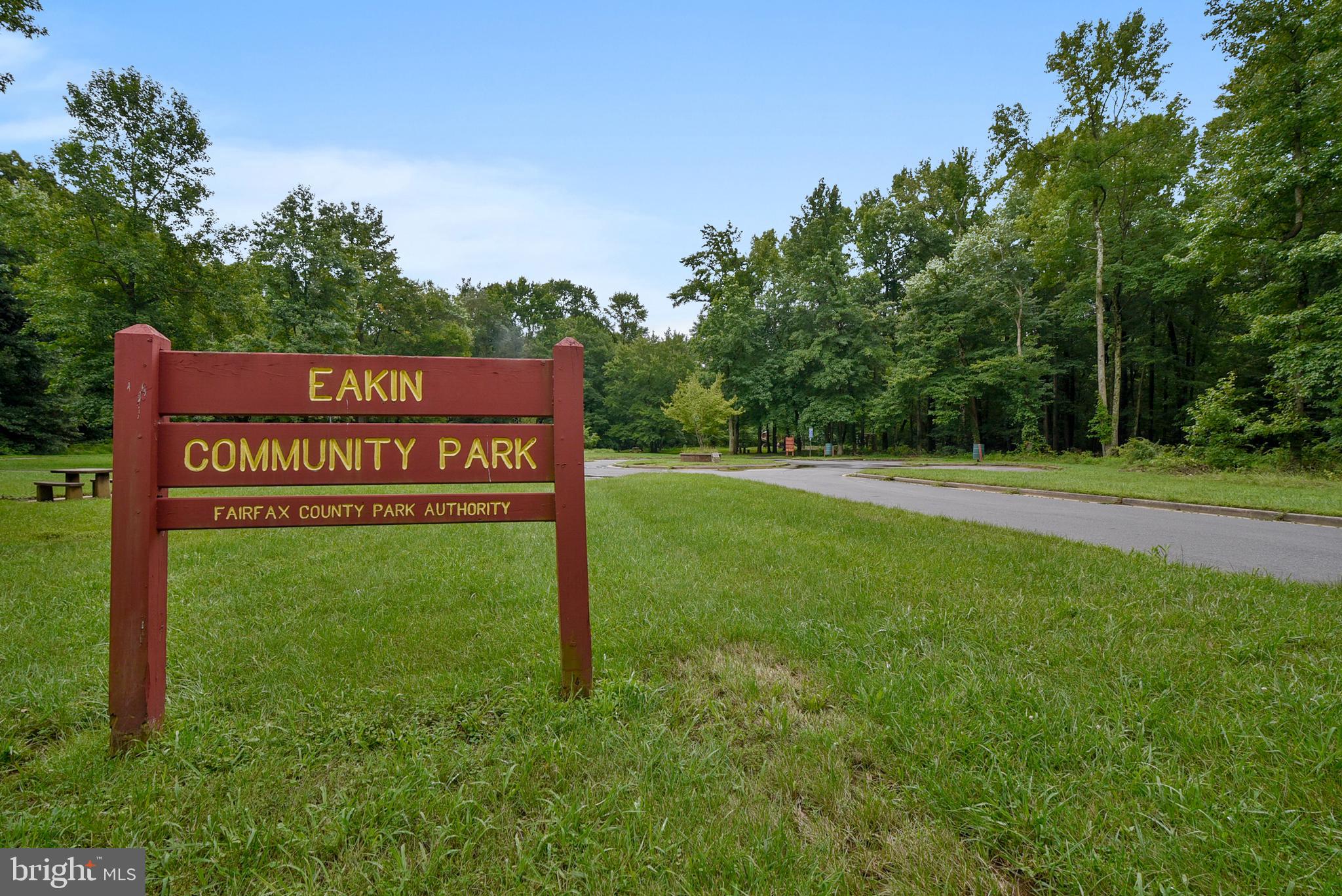 2726 Gallows Road, Unit 1113 Vienna, VA 22180 - Photo 77 of 91