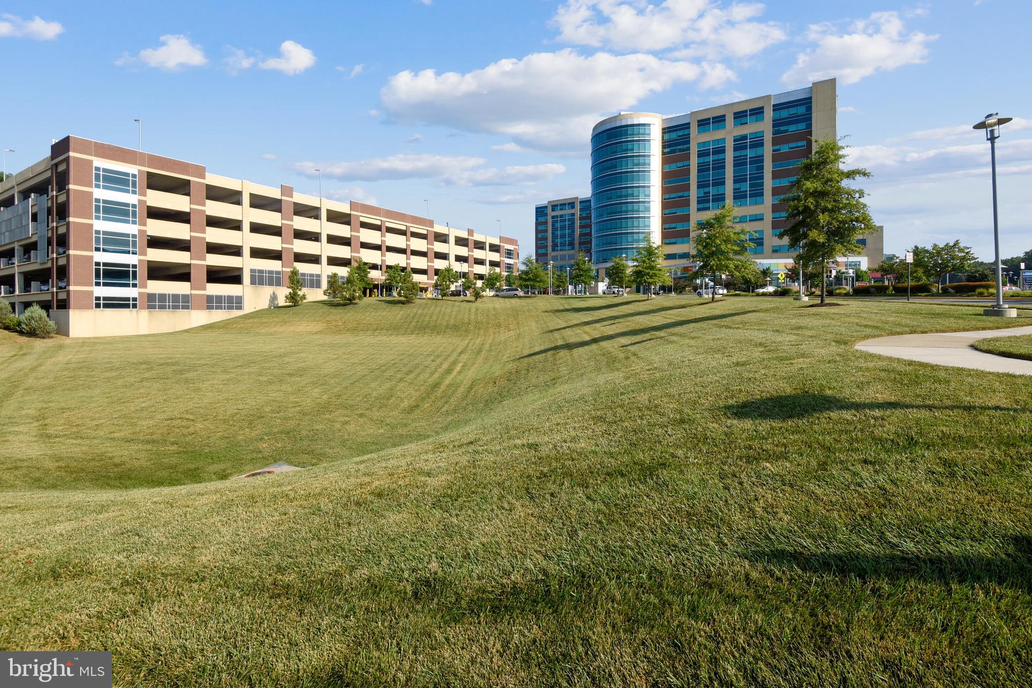 2726 Gallows Road, Unit 1113 Vienna, VA 22180 - Photo 85 of 91