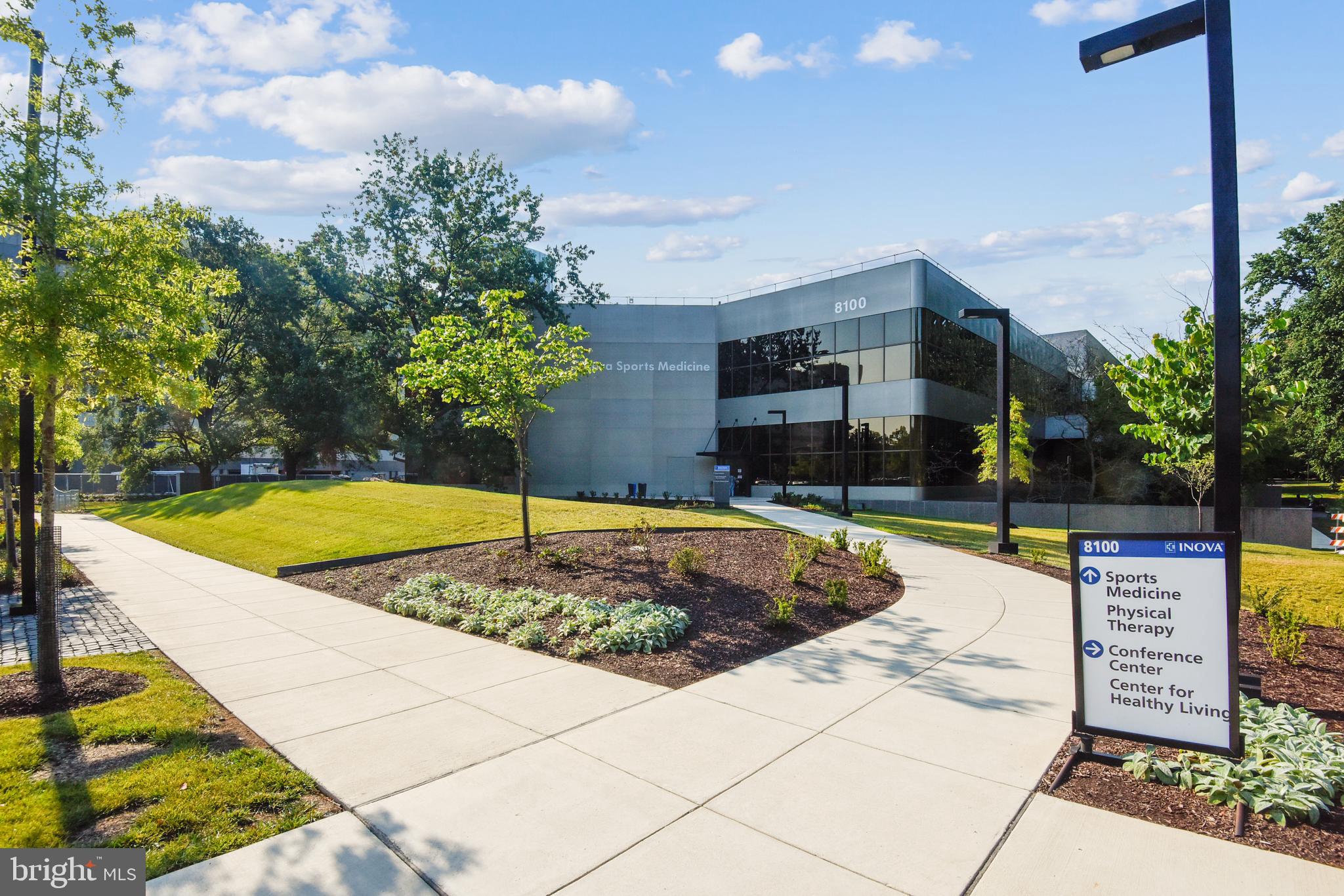 2726 Gallows Road, Unit 1113 Vienna, VA 22180 - Photo 87 of 91