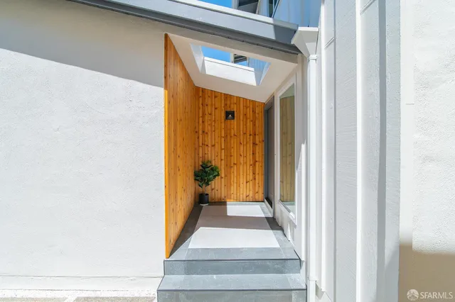 $1,199,000 | 4336 Callan Boulevard, Daly City, CA 94015