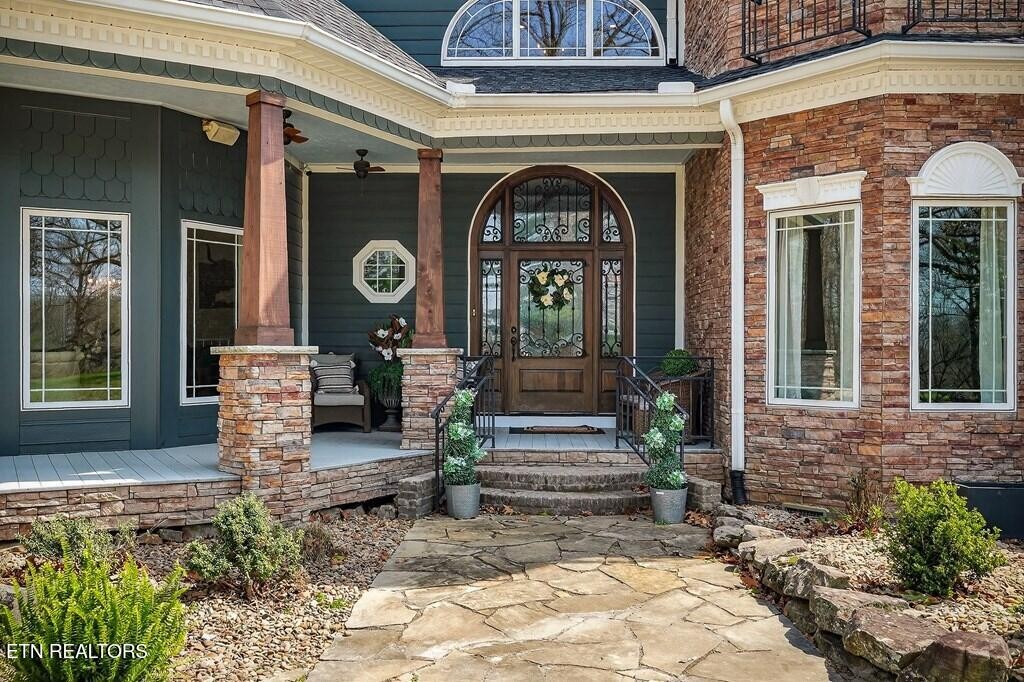 5715 Pleasant Ridge Road Sparta, TN 38583 - Photo 2 of 60