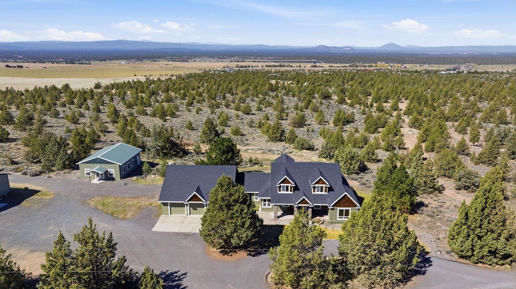 11455 Southwest Reif Road Powell Butte, OR 97753 - Photo 5 of 62 DJI_20260403113847_0046_D