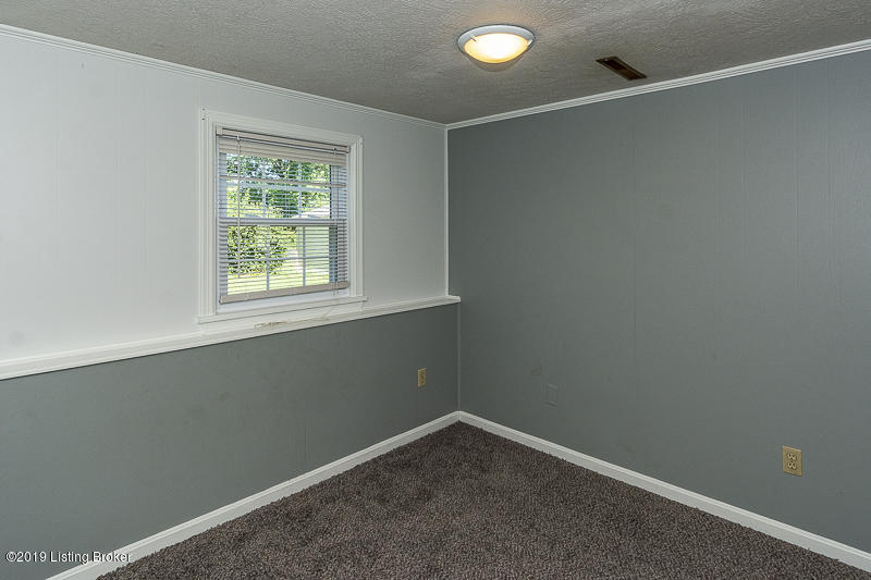 6720 Fernhaven Road Louisville, KY 40228 - Photo 40 of 45 _ADS7270