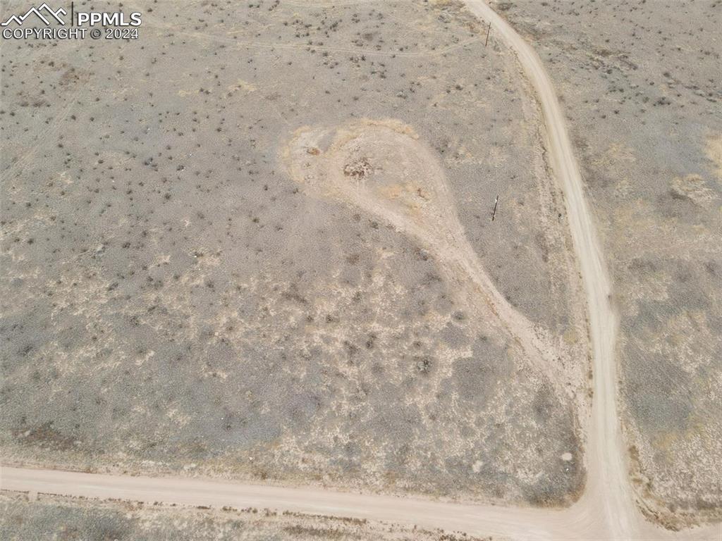 20185 High Stakes View Fountain, CO 80817 - Photo 4 of 25 a close up of a white marble wall