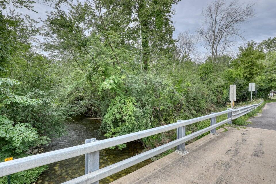 Lt1-3 Rd L Oconomowoc, WI 53066 - Photo 11 of 19 20230711180738209846000000-o