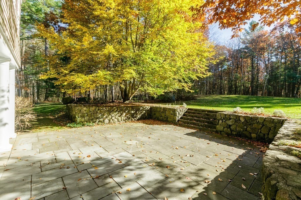 148 Sandy Pond Road Lincoln, MA 01773 - Photo 33 of 37