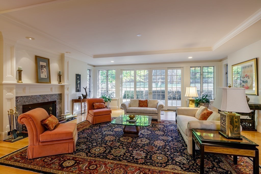 148 Sandy Pond Road Lincoln, MA 01773 - Photo 5 of 37
