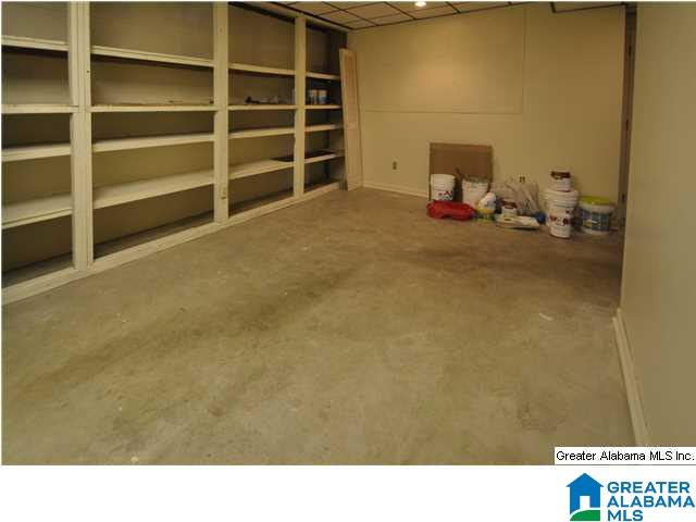 1924 Crossvine Road Birmingham, AL 35244 - Photo 16 of 22 Gallery Image 16