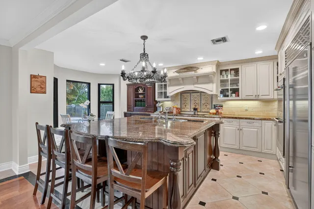 $998,000 | 10798 Sea Cliff Circle, Boca Raton, FL 33498
