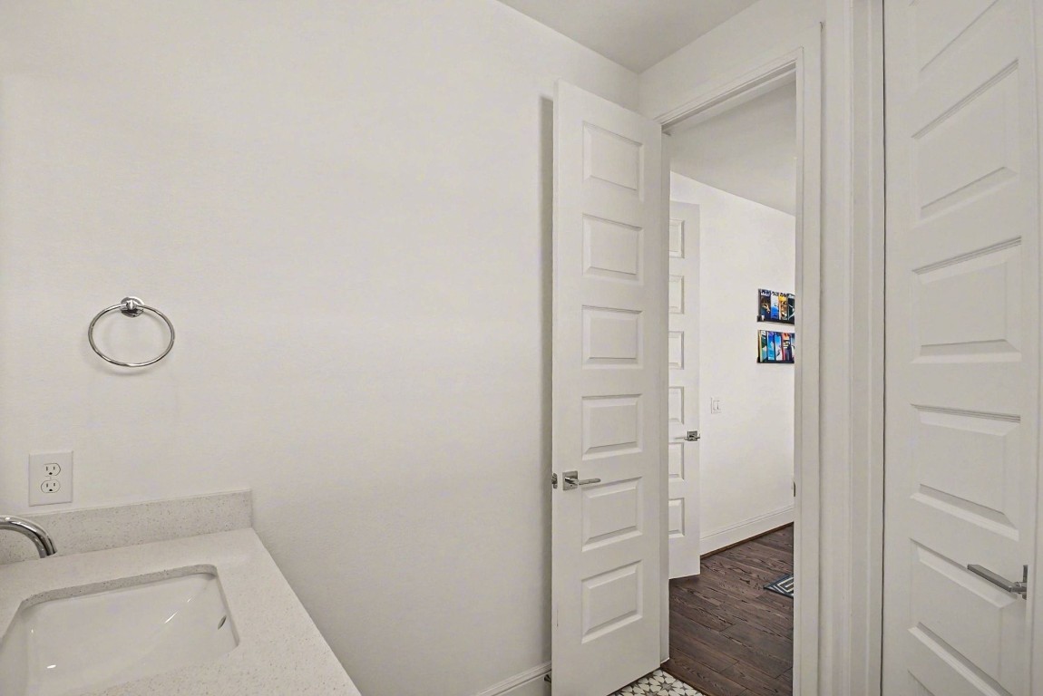 3507 Ridgeway Valley Lane Houston, TX 77055 - Photo 36 of 50