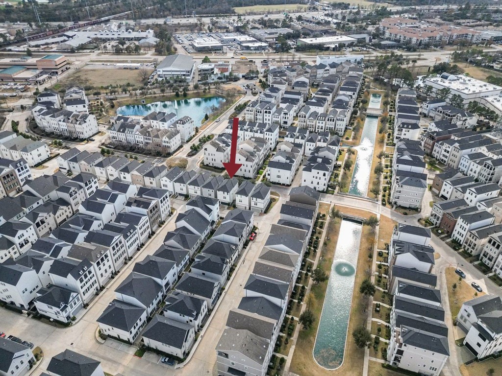 3507 Ridgeway Valley Lane Houston, TX 77055 - Photo 50 of 50 Birdseye view showing the canal, lakes, and the property